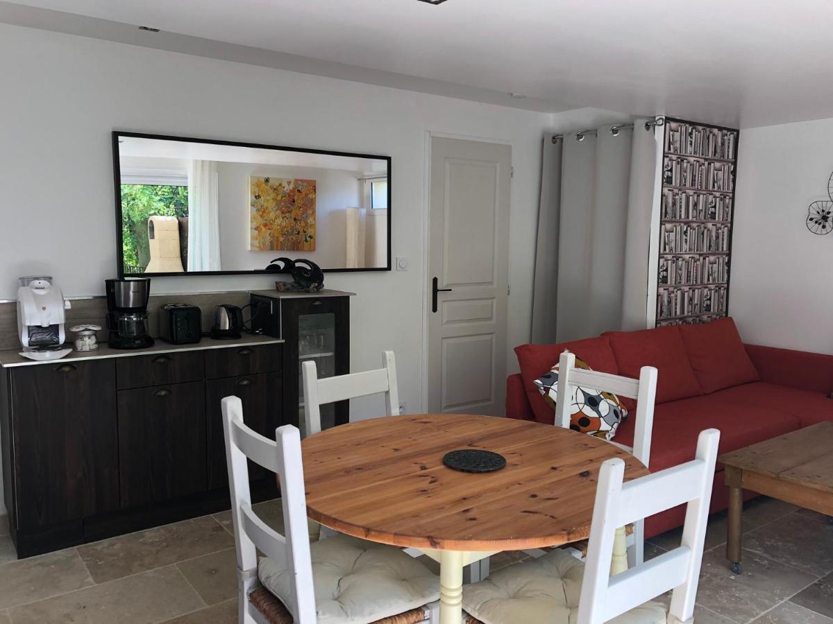 Apartmán L'Etang Des Cigales Uchaux Exteriér fotografie